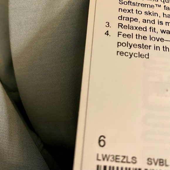 Lululemon Perfectly Oversized Crew Softstreme in Silver Blue SIZE 6 POC NWT - Picture 9 of 14